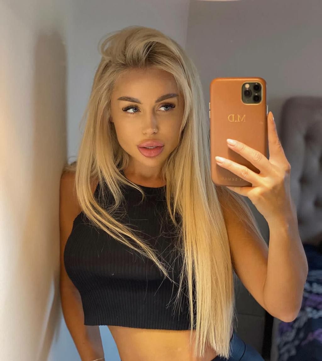 Софья привлекательная девушка из Анопино цена от 4000 руб