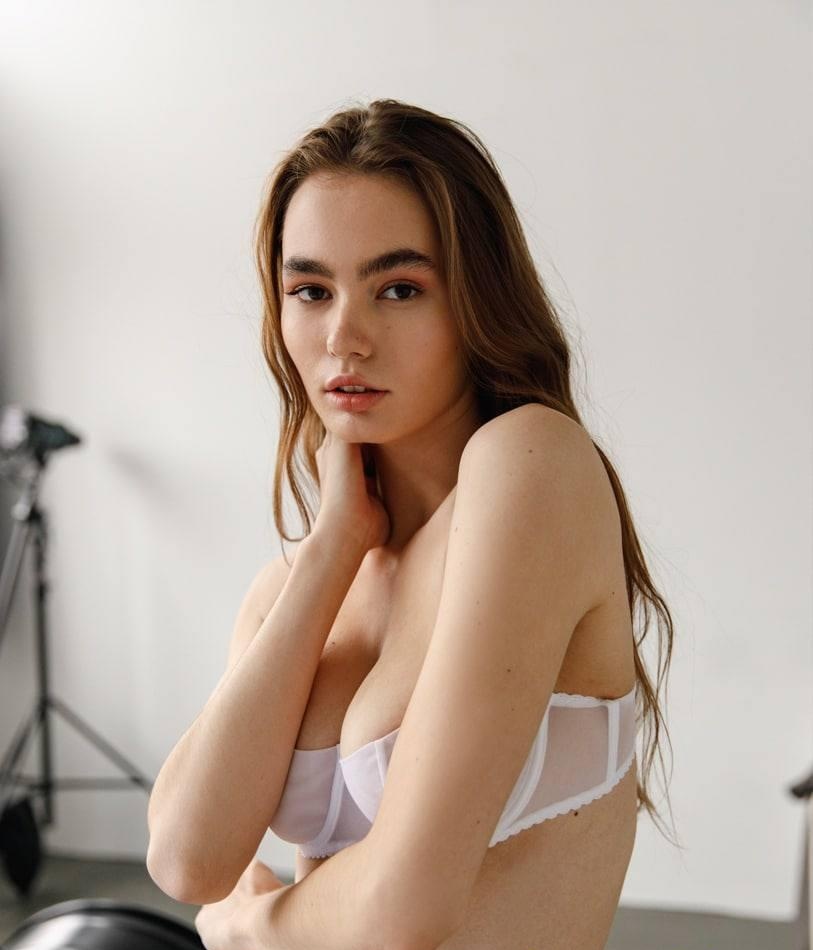 Маринка привлекательная девушка из Анопино цена от 6000 руб