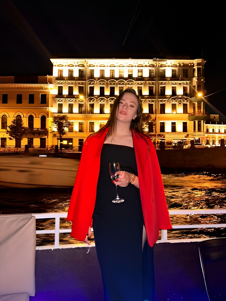 Индивидуалка Сарра, доступна для личного знакомства от 2500 руб